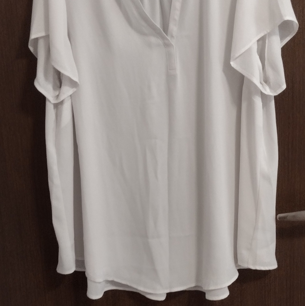 Torrid - Picture 2 of 4